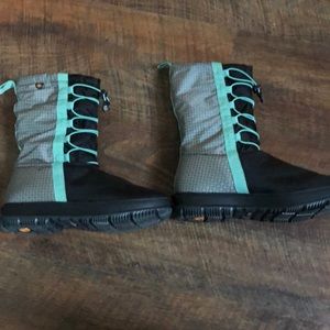 Women’s bogs snow nights winter boots